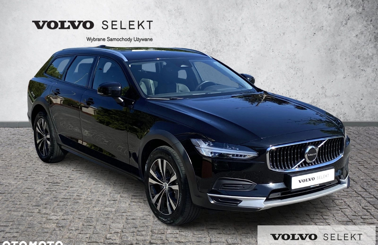 Volvo V90 Cross Country cena 229800 przebieg: 43100, rok produkcji 2022 z Toruń małe 667